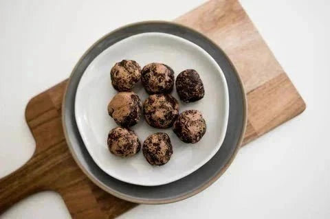 Chocolate collagen lactation energy balls